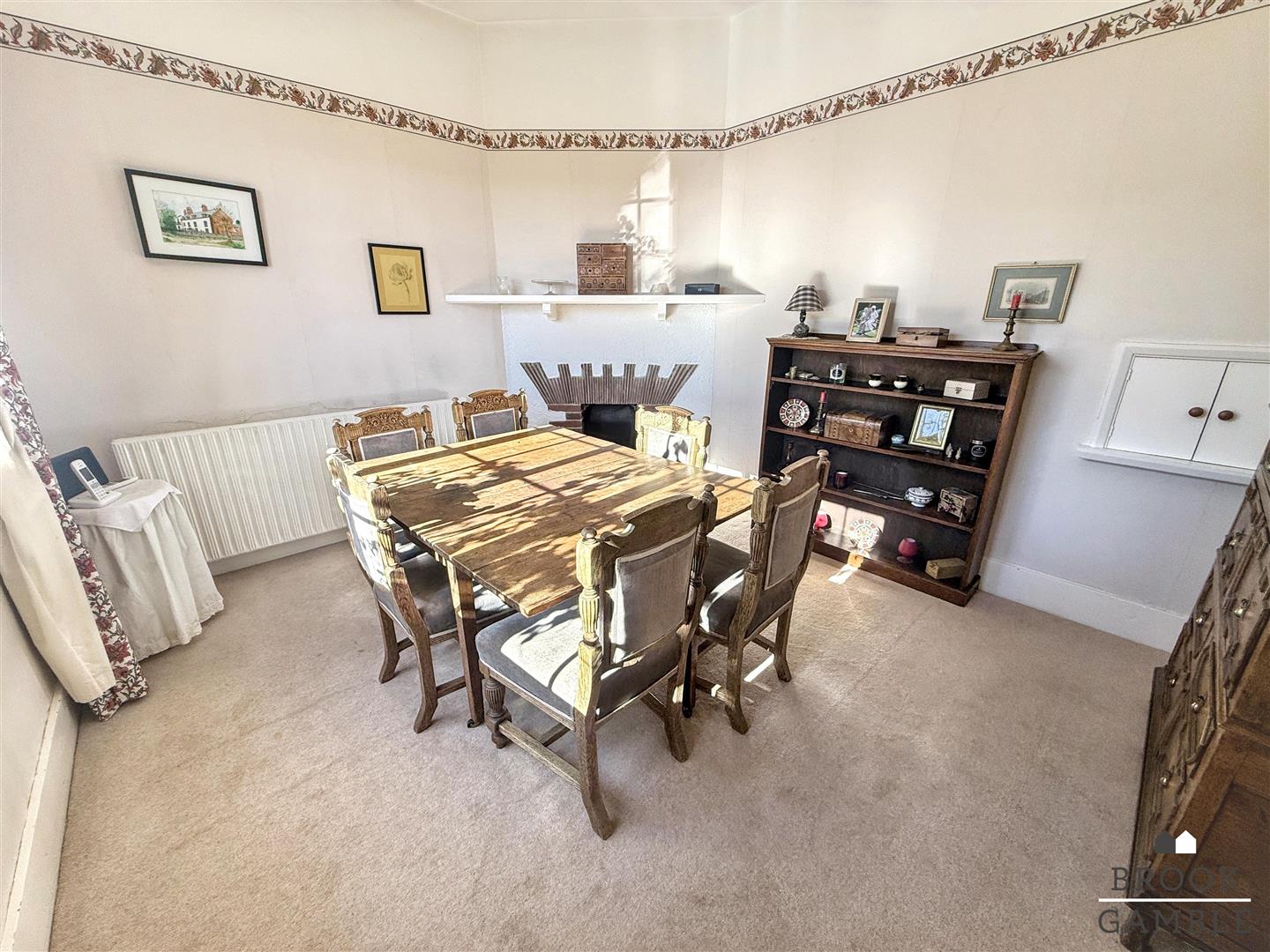 5 Bedroom House - Detached. Pashley Road in Eastbourne,  10